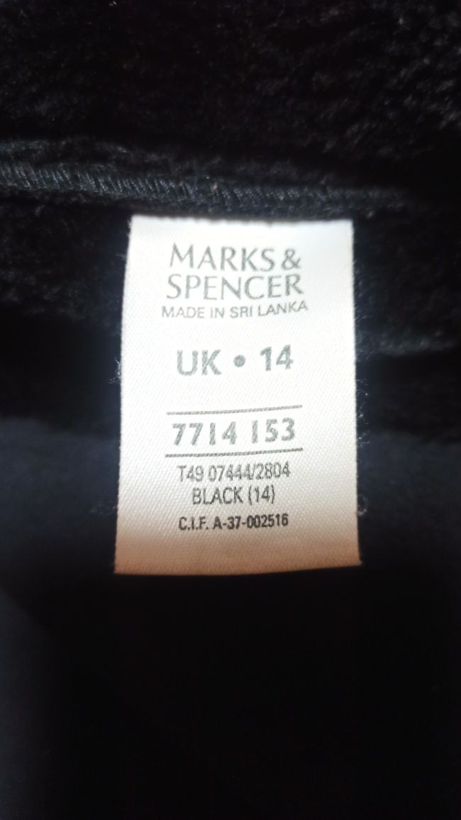 Женское укороченное пальто бренда Marks & Spencer