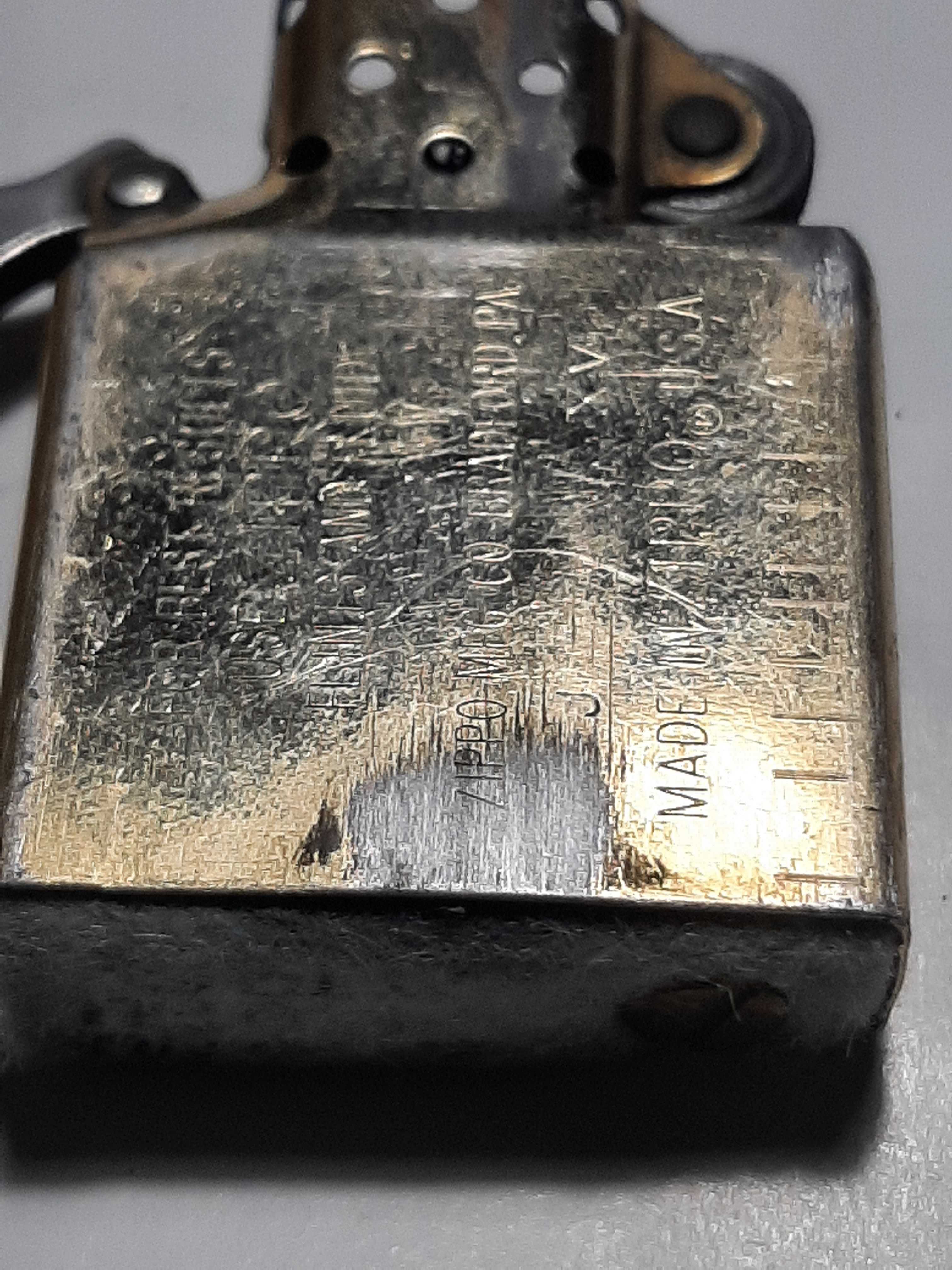 Зажигалка бензиновая Zippo