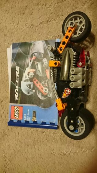 Lego racer 8355 motor z napędem