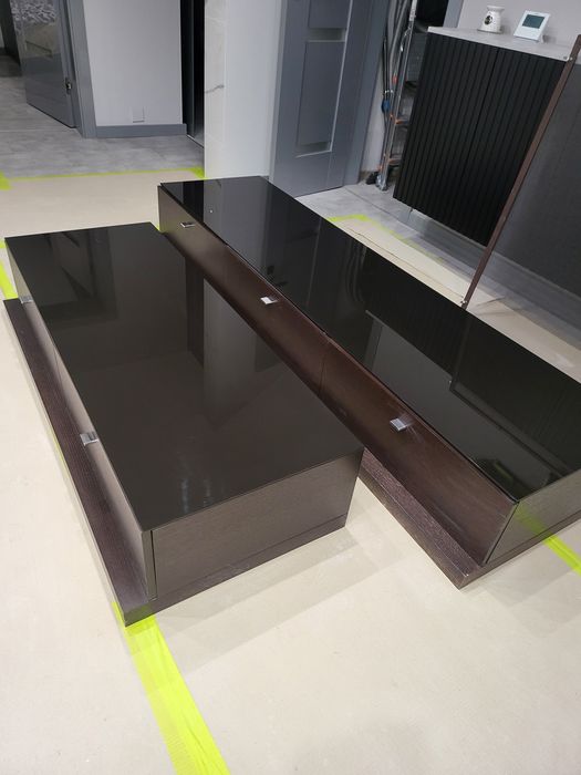 Komody 2 sztuki na sprzedaż