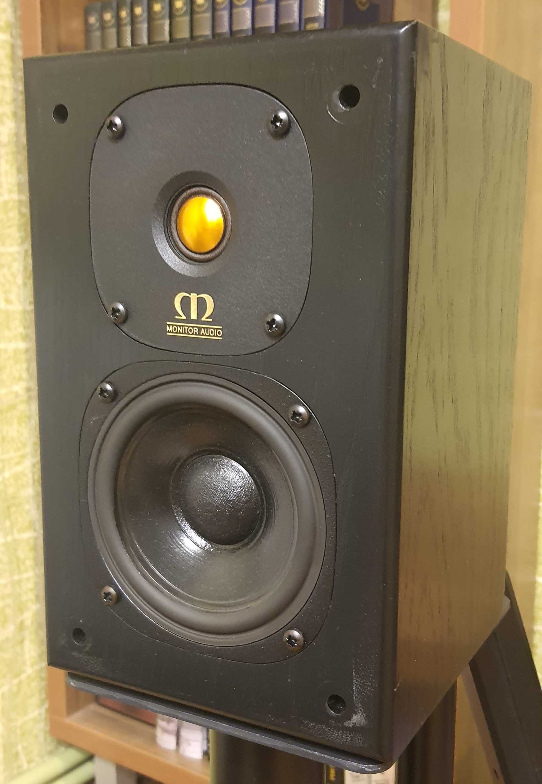 Monitor Audio monitor one gold
