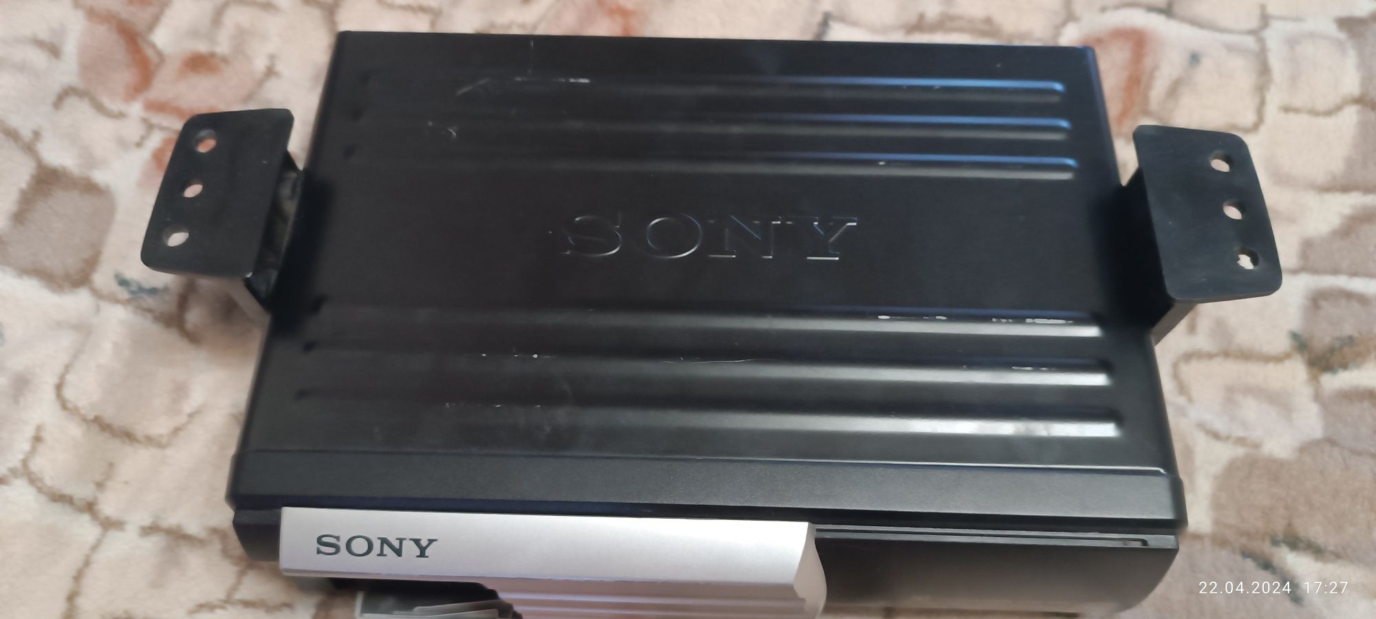 Чейнджер компакт-дисков Sony  CDX-656