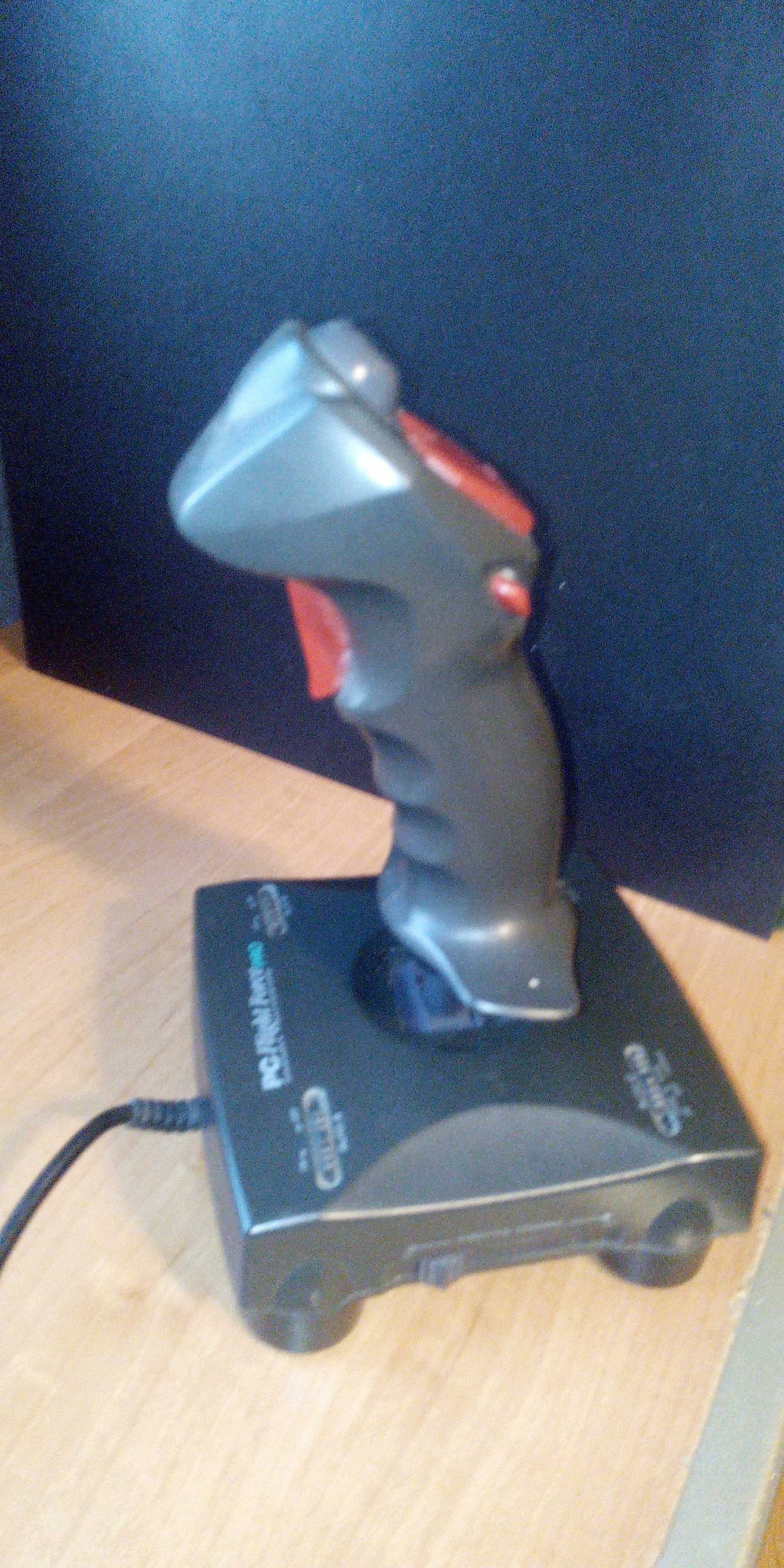 Joystick PC Flight Force Pro