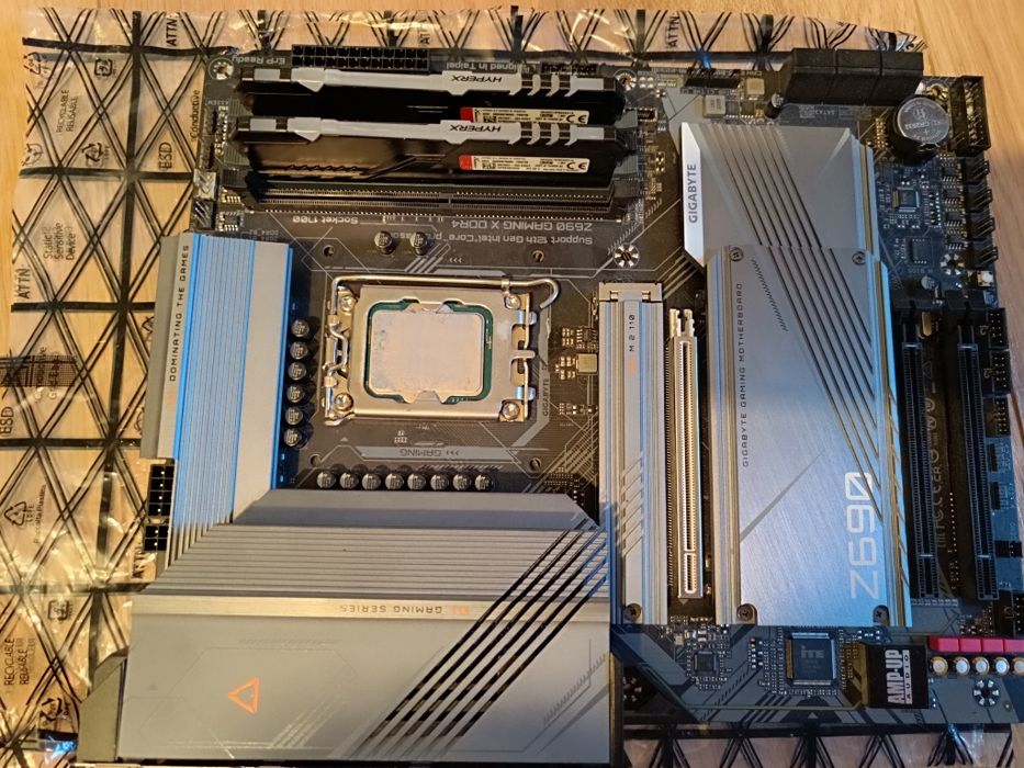I9 14900kf 32gb ram 1tb ssd rtx 5070 z690 850w