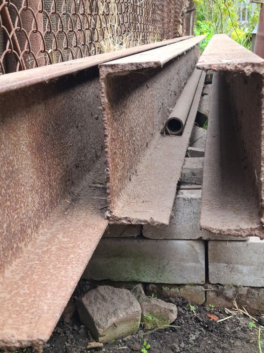 Продам швелер 24