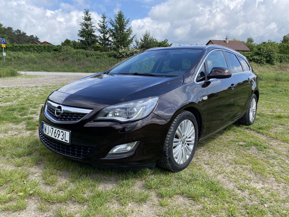 Opla Astrę J silnik: 2.0 CDTI