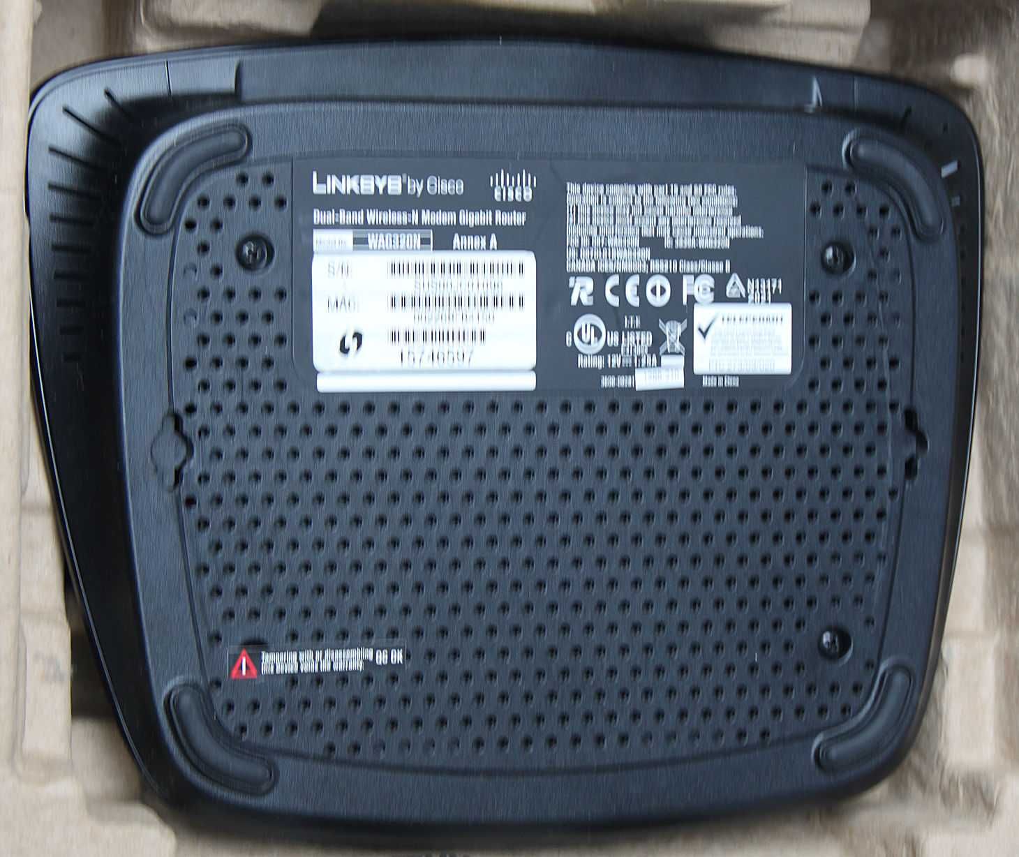 router + modem adsl/vdsl Linksys WAG320N