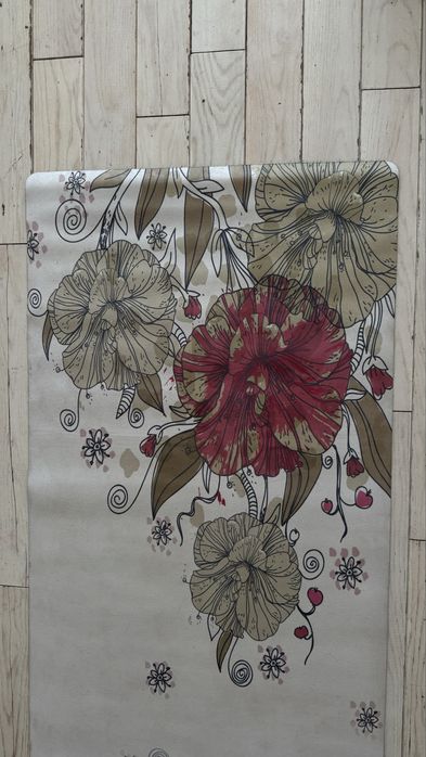 Йогамат замшевий із декором з ніжних квітів