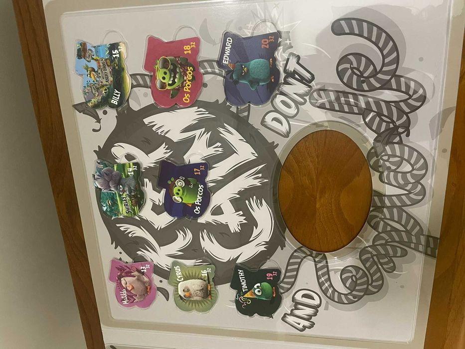 Caderneta Colecção Angry Birds - Completa