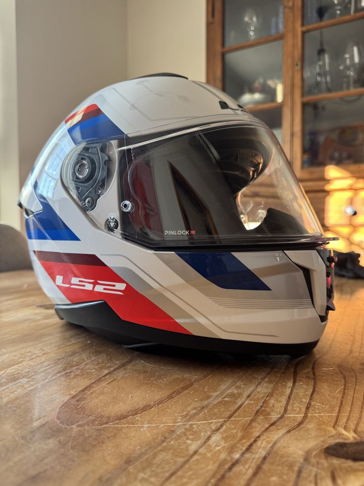 Capacete Integral LS2 STREAM II + CARDO SPIRIT