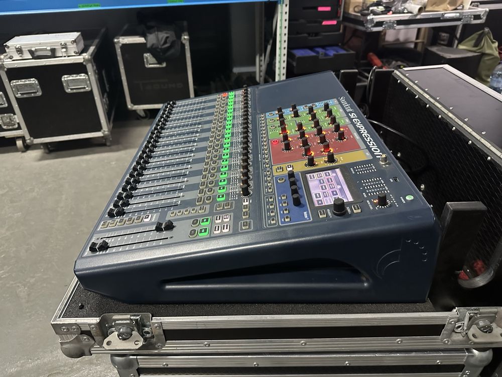 Soundcraft Si Expression 2 w case z madi usb