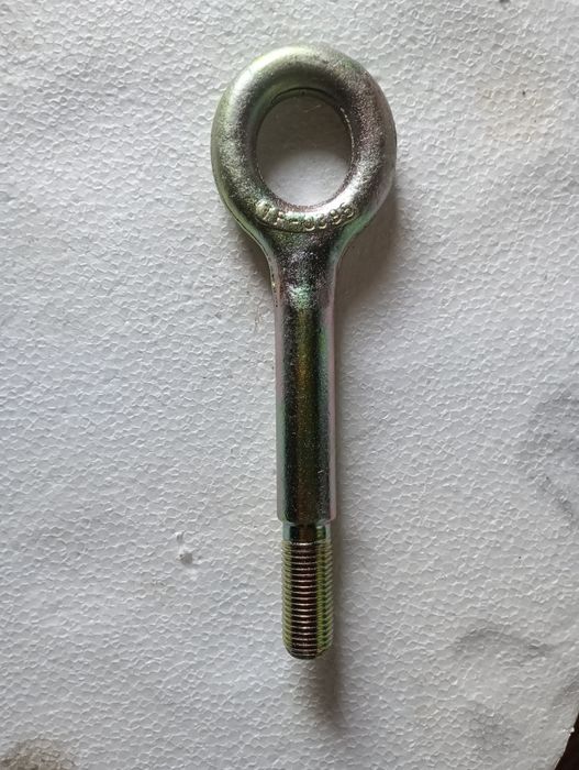 Hak holowniczy do auta