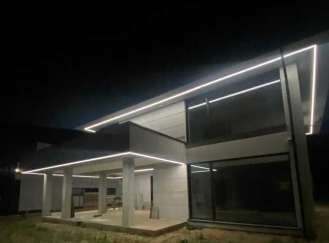 Nowoczesna Podbitka i Elewacja LINIA LED Światła Design Super Dom