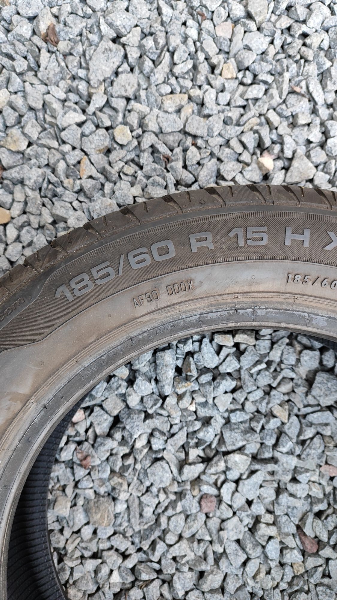 Шина Uniroyal одна, літня 185/60 R15