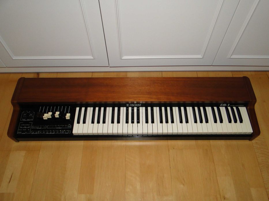 Wysokiej Klasy Cyfrowe Organy Hammond VISCOUNT DB3.Piękne Barwy.Okazja