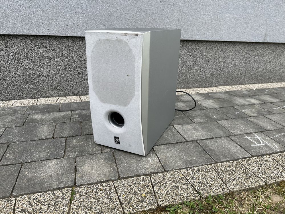 Subwoofer yamaha SW—s80