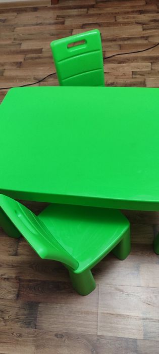 Стіл та стільці дитячі!Меблі дитячі!Комплект дитячий стіл і стільці!
