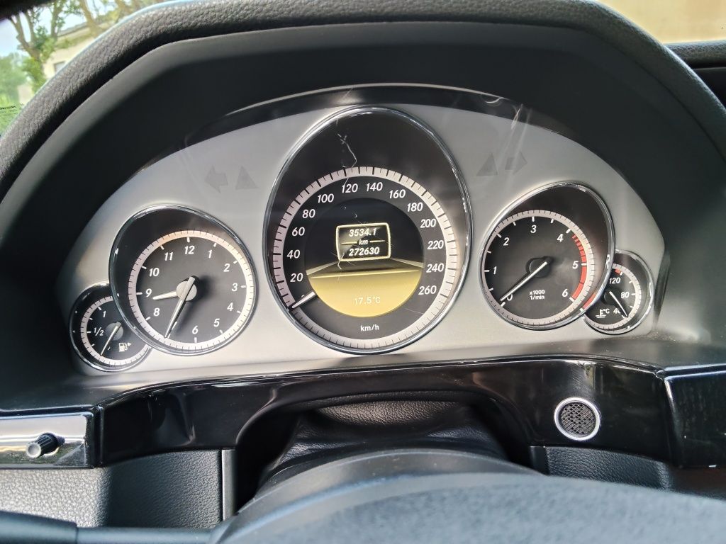 Mercedes-Bens E 250 CDI Avantgarde