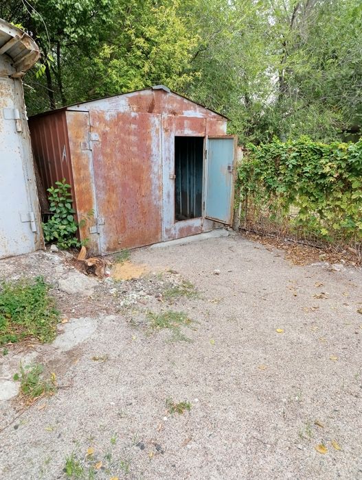 Здам в аренду, или Продам, металический гараж по ул. Уральские казармы