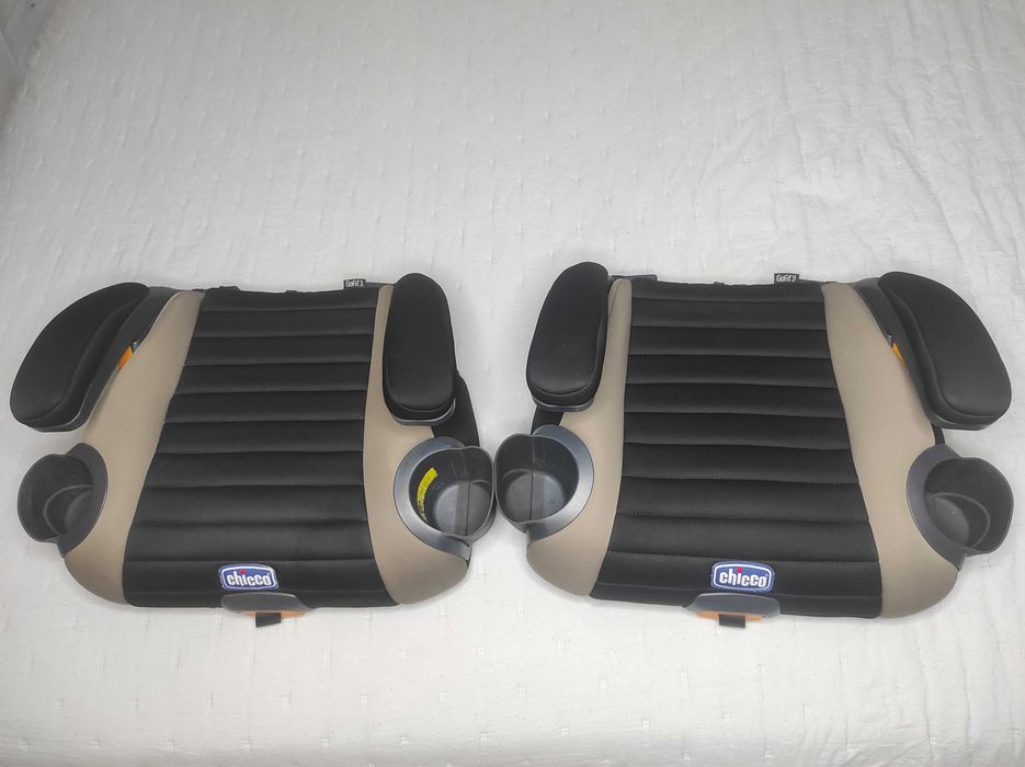 Автокрісло-бустер Chicco GoFit Plus гарний стан!