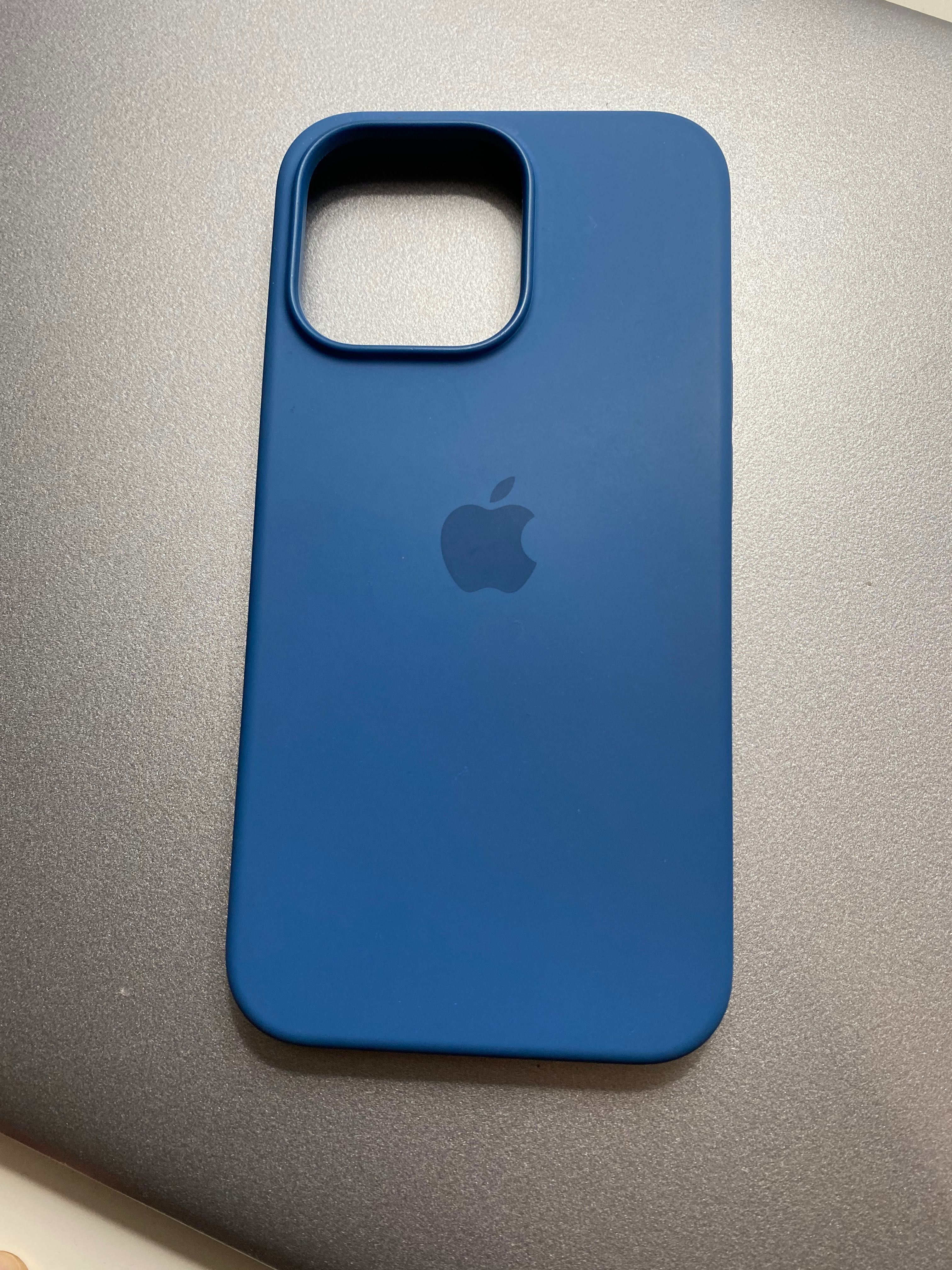 Capa em silicone iPhone 13 Pro - azul celeste (NOVA)