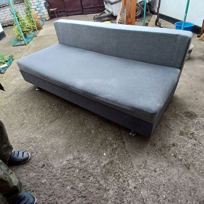 Продам  диван  раскладной