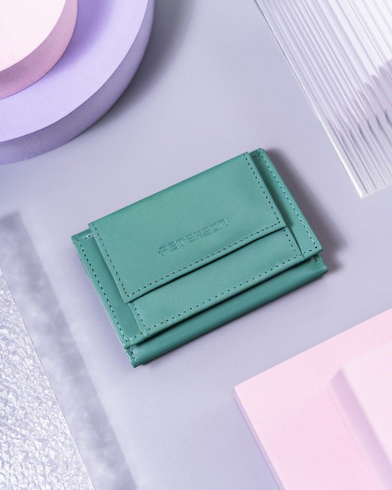 mały, skórzany portfel damski z systemem rfid protect - peterson