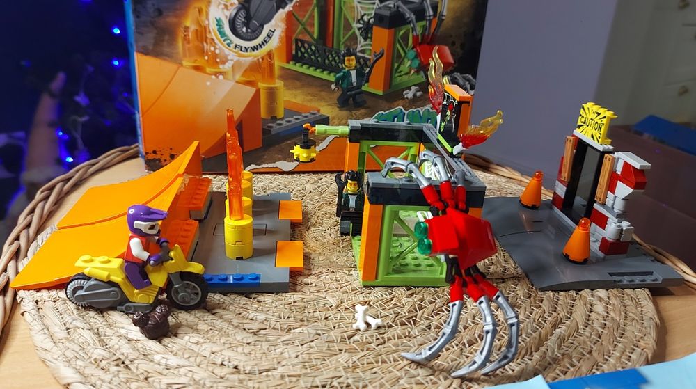 Lego City 60293 Park kaskaderski