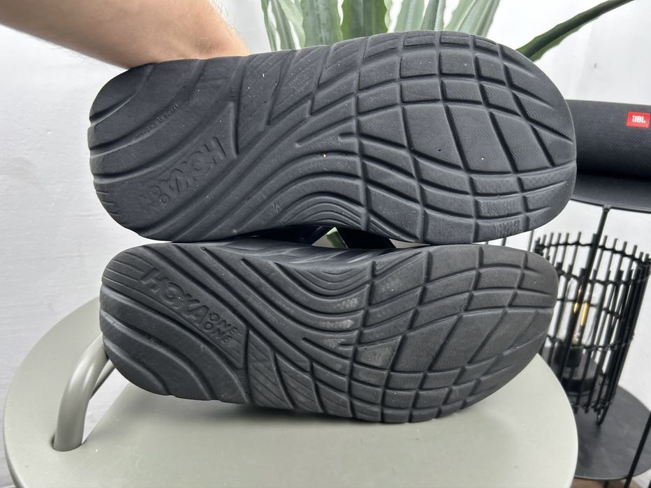 Оригінал! Тапочки шльопки Hoka Ora Recovery 45 розмір М06341