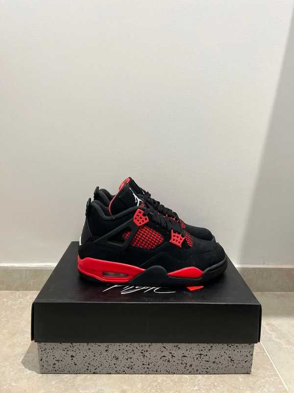Jordan 4 Retro Red Thunder R.40