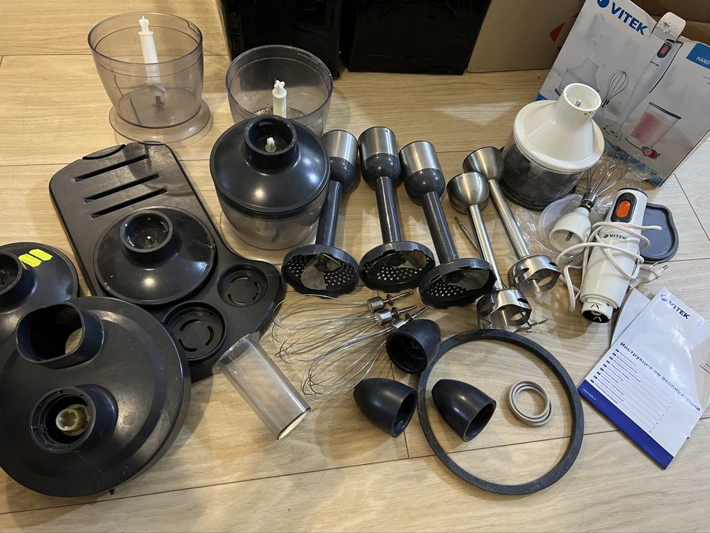 Блендер вітек на запчастини vitek VT-1480 GY VT-1451W