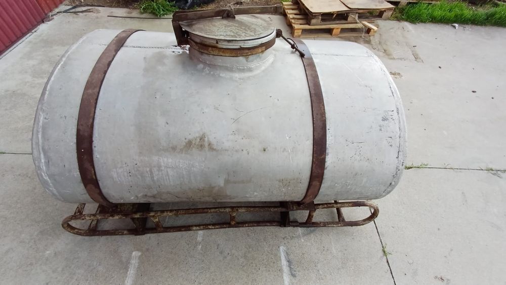 Zbiorniki kwasoodporne beczka nierdzewna 2000 l