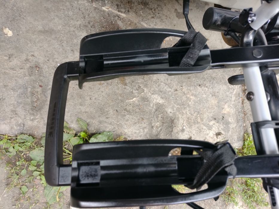 Thule Euroride 940 - uchylny bagażnik rowerowy na 2 rowery.