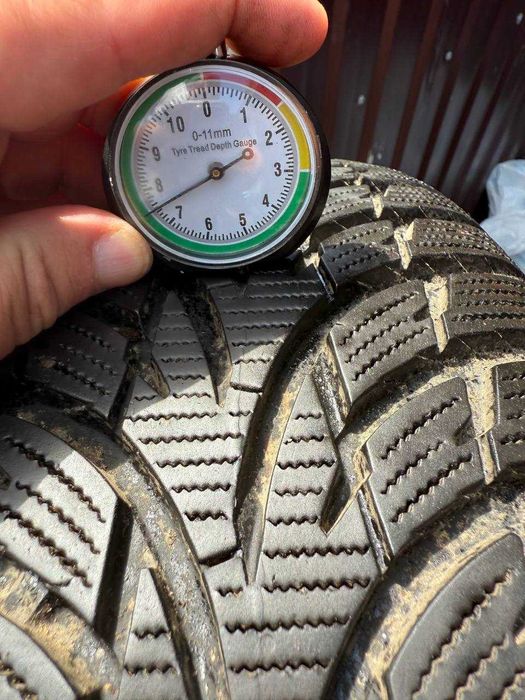 Шини Б/У 205/55 R16 Nokian