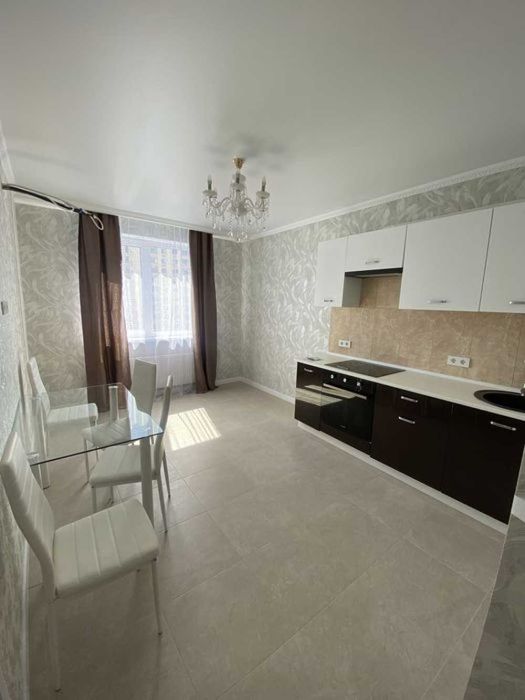 Продам однокомнатную квартиру с евроремонтом в новом ЖК на Котовского