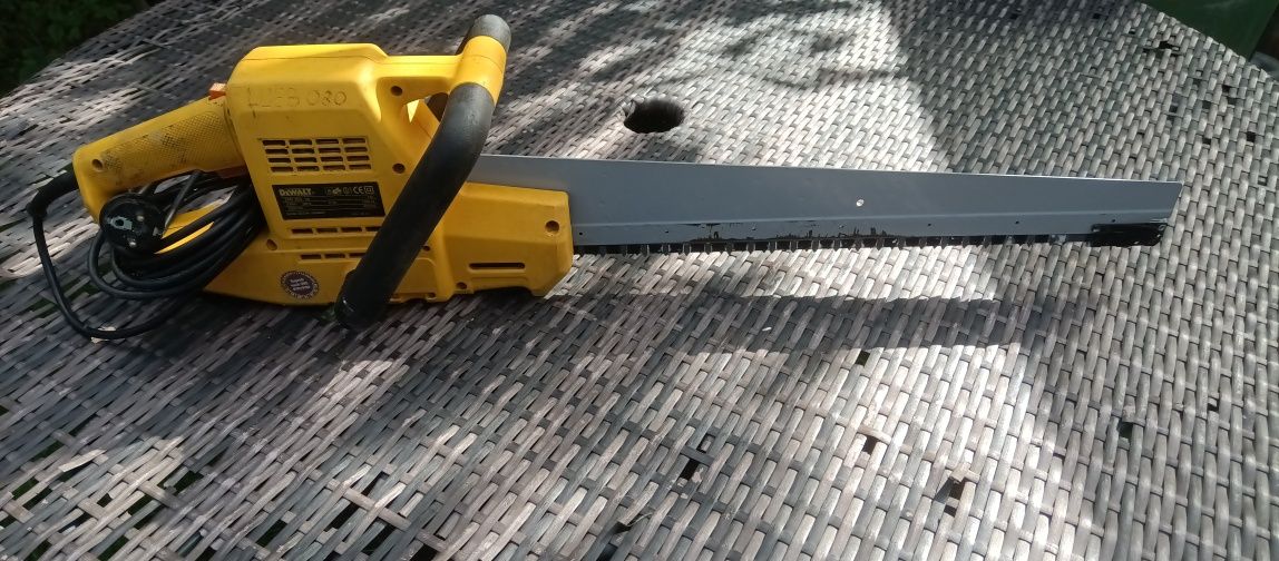 Piła aligator DeWalt dw 393