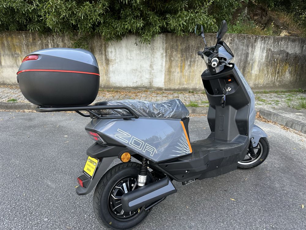 Scooter eletrica seventeen zoa