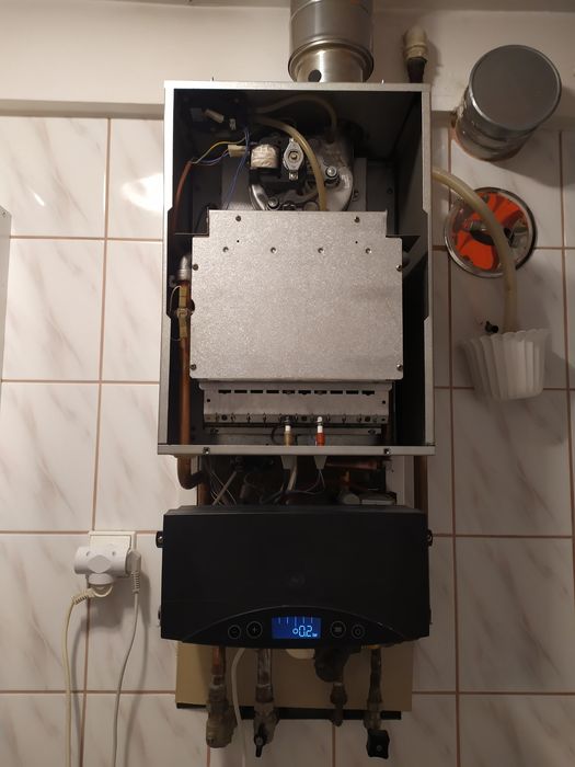 Gazownik- Instalacje gazowe,centralne ogrzewanie, Serwis kotłów