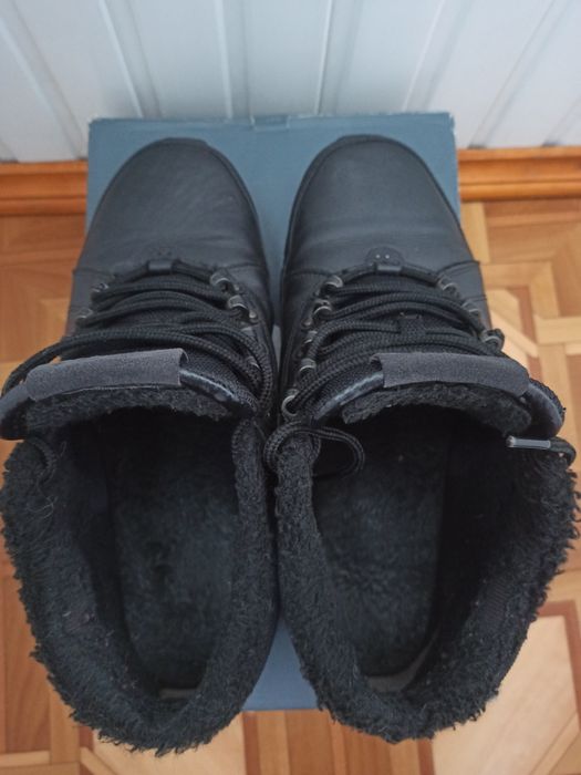 Продам ботинки New balance
