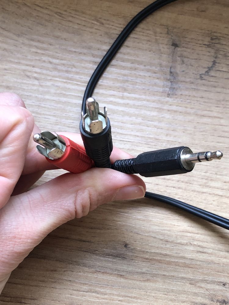 Кабель аудіо стерео 3.5 мм (тато) 2 х RCA (тюльпани тато)