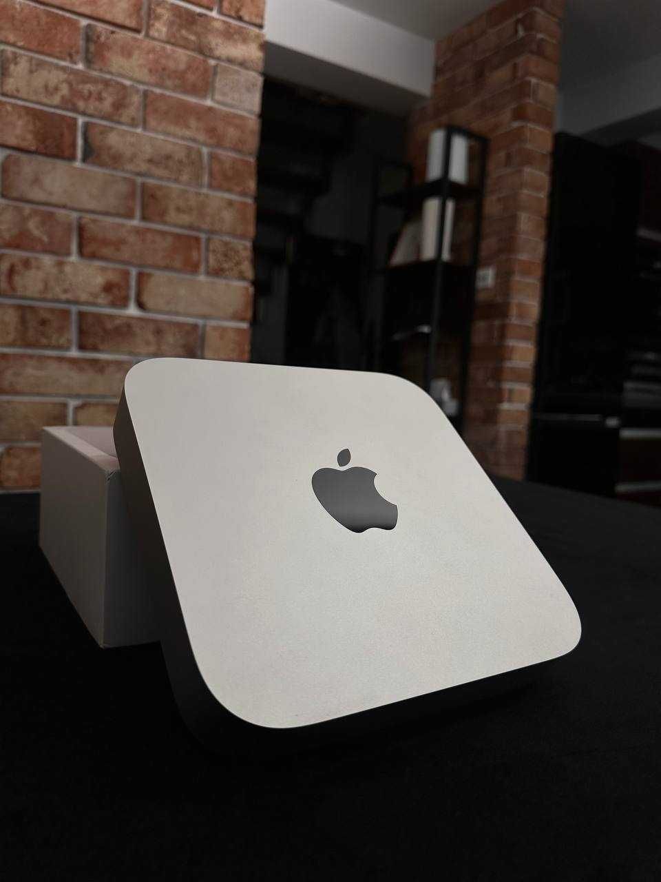 APPLE Mac Mini M2 | 16 / 256 GB SSD | MacOS | PC | Srebrny – Jak nowy!