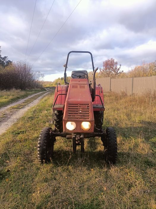 Продам хороший трактор