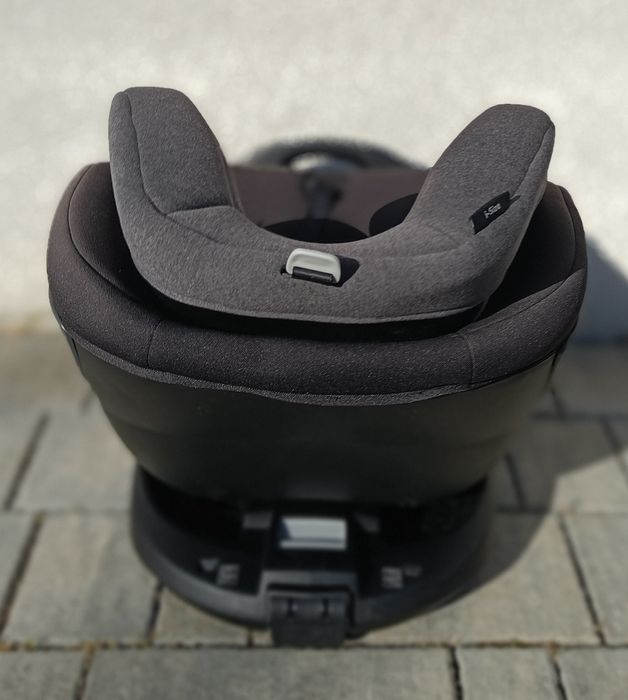 Maxi Cosi Emerald i-Size - PRZODEM I TYŁEM - 0-7 lat