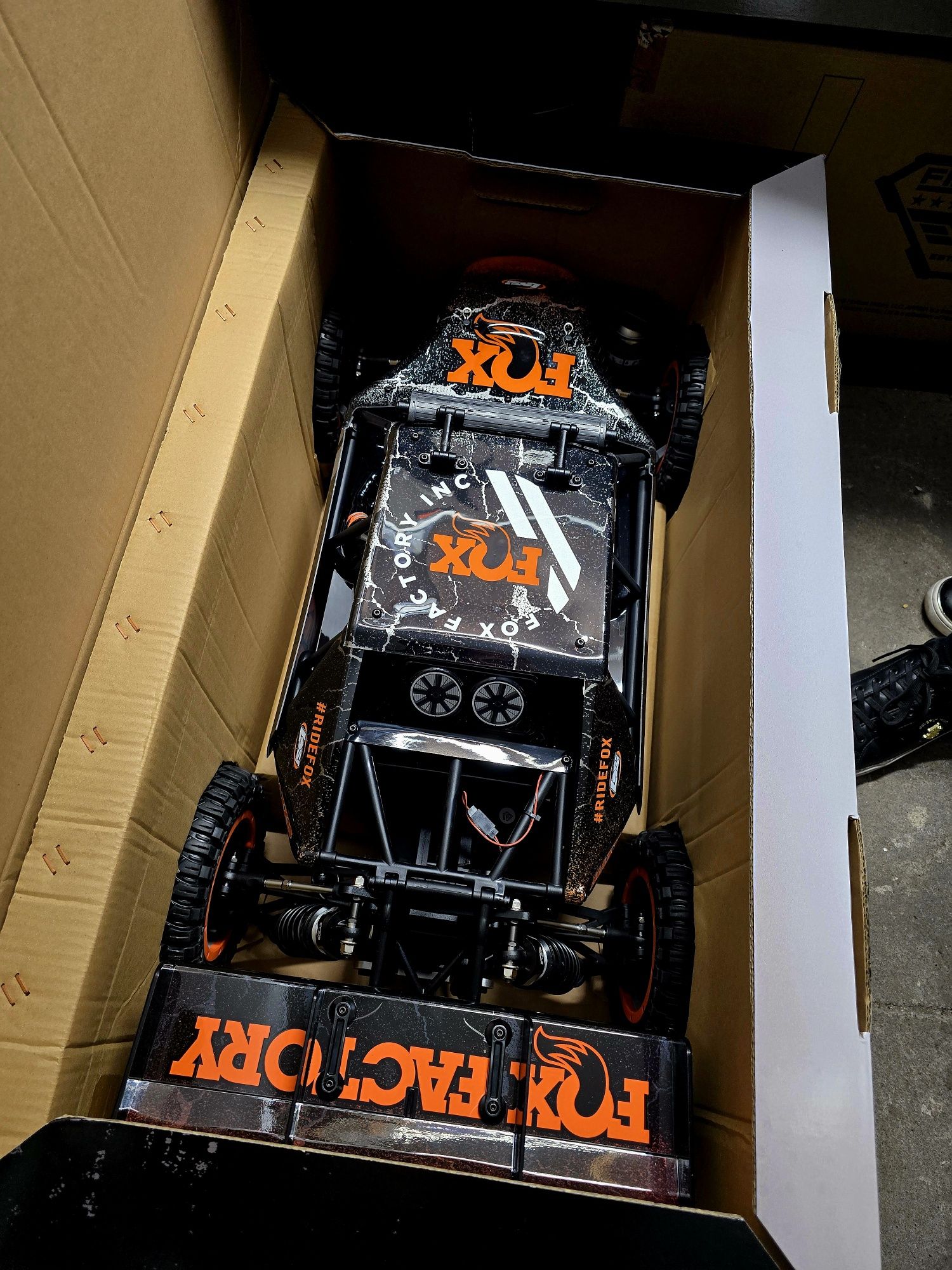 Losi DBXL 2.0 1:5 4WD RTR plus nowy komplet kół.