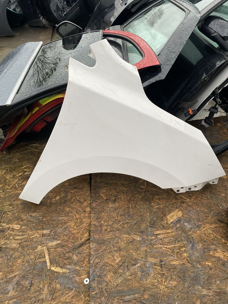 błotnik prawy przód przedni Hyundai ix35 bez kierunku