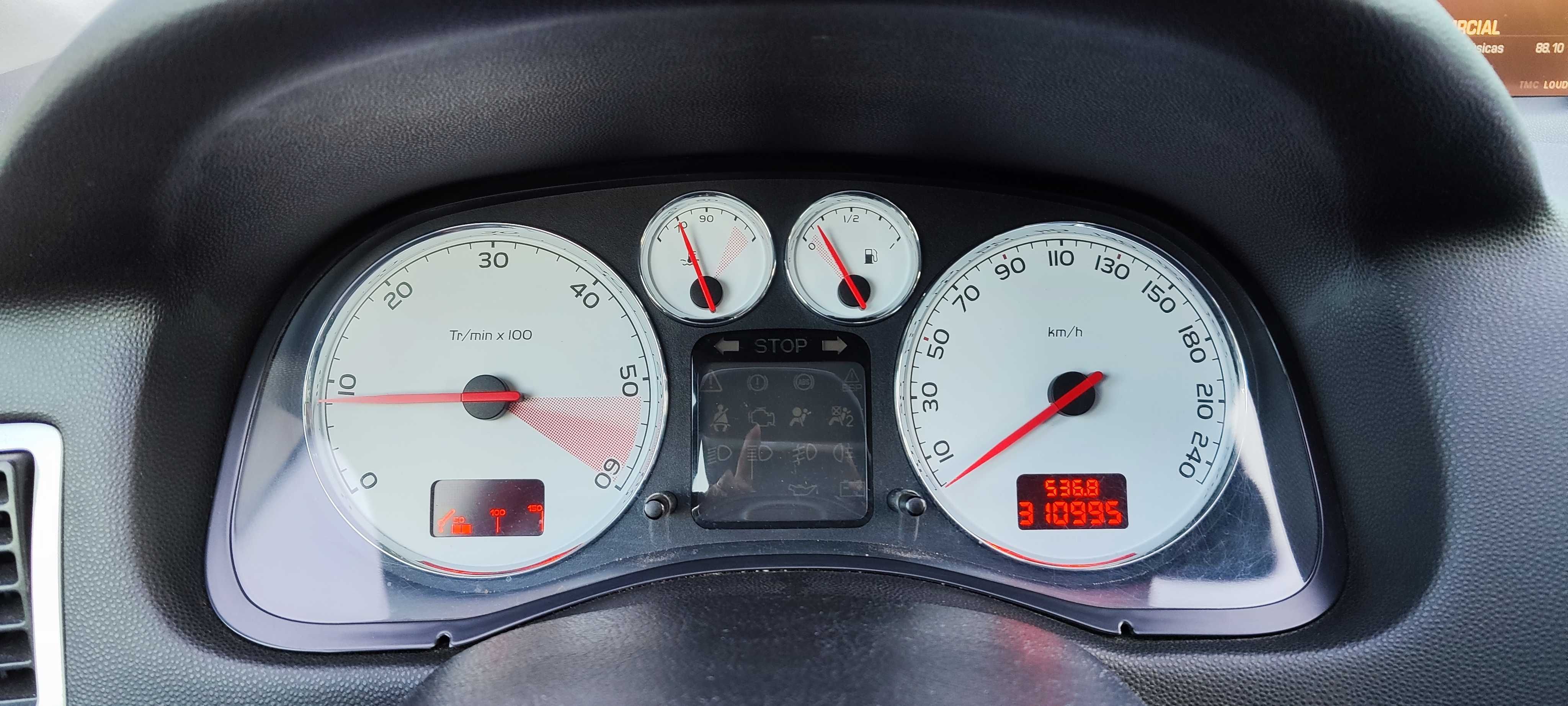 Peugeot 307 SW 7 lugares 2008
