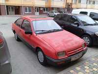 Ford sierra 1.6 бензин