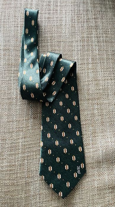 Krawat Yves Saint Laurent. 100 % jedwab.
