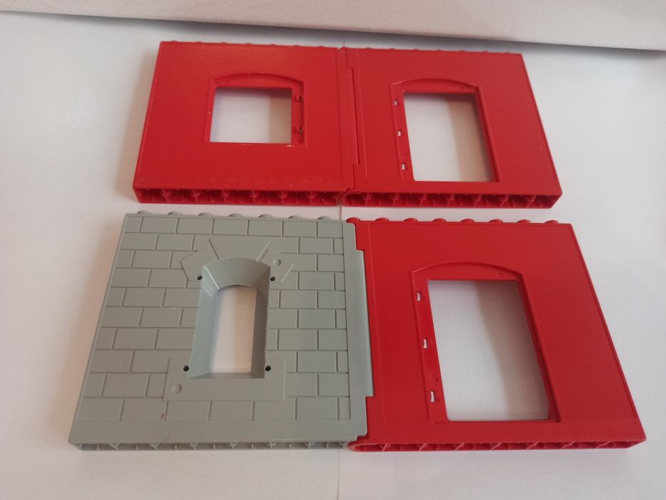Lego Duplo czerwone ścianki