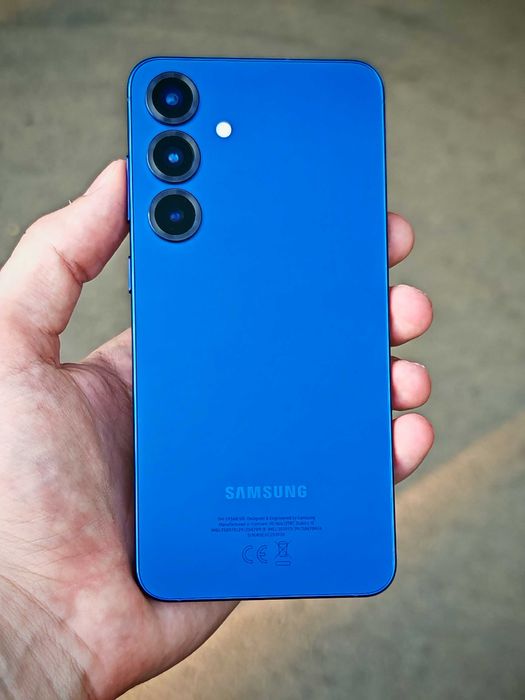 Samsung s25 + plus 12/256 с коробкой, глобал